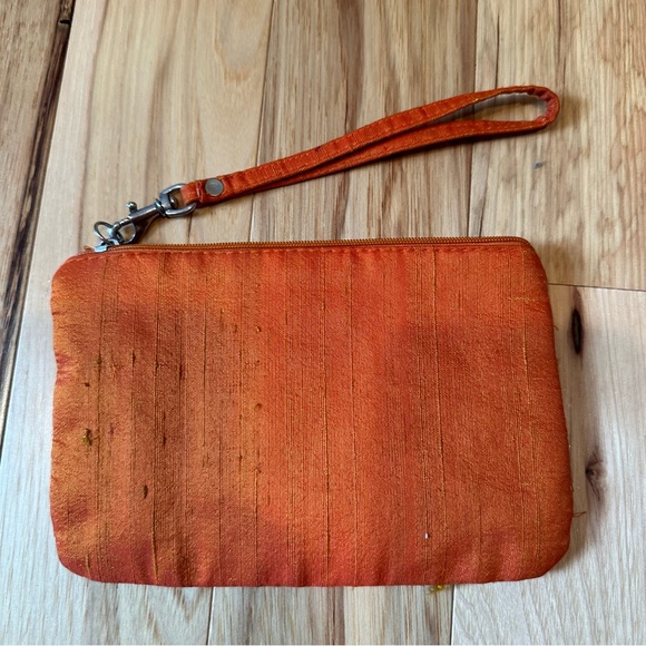 Express beaded silk taffeta pink and orange beaded clutch - Picture 5 of 5